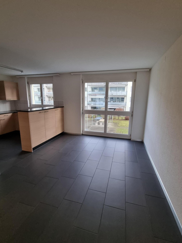 Familienfreundliche 4.5 Zimmer Wohnung - Photo 2