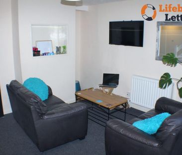 1 bedroom in a house share to rent - Photo 1