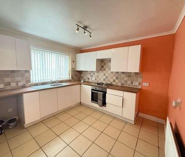 Gayfield Terrace, Peterlee, County Durham, SR8 - Photo 3