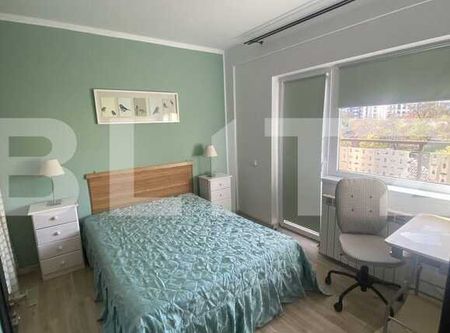 Apartament 2 dormitoare decomandate, balcon, 54 mp, zona Paris - Photo 3