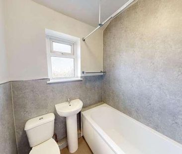 Atherton Road, Hindley, WN2 - Photo 3