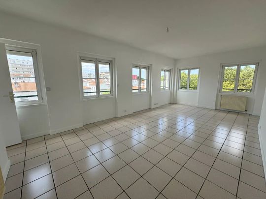 Appartement 3 pièces à louer - Royan Marché Central - Photo 1