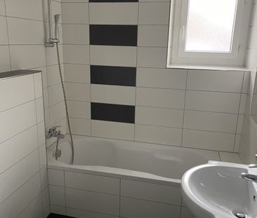 Appartement de 3.5 pièces au rez-de-chaussée - Photo 2