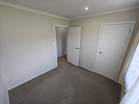 Two Bedroom home in Dinsdale - Photo 4
