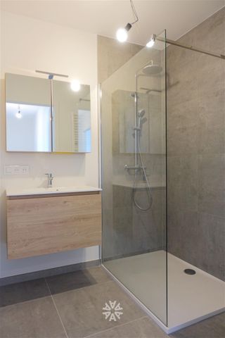 Nieuwbouw appartement met ruim terras en parkeerplaats te huur in Gent - Foto 3