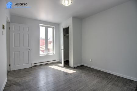 512 St-Luc - Photo 2