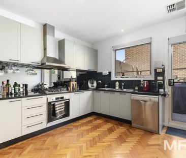 Timeless elegance - Photo 3