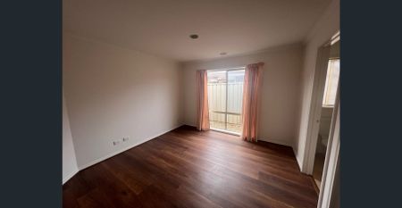 Three Bedroom Home Situated In Quiet Street - Photo 4