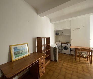 Appartement - Aix-En-Provence (13100) - 23.77 m² - - Photo 1