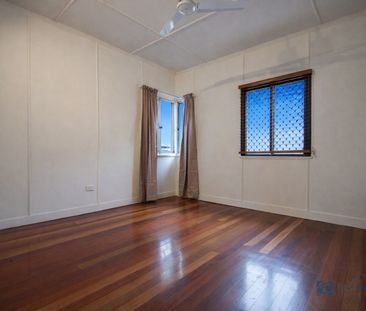 HUGE YARD! SHED! WOW ENTERTAINMENT AREA! - Photo 4