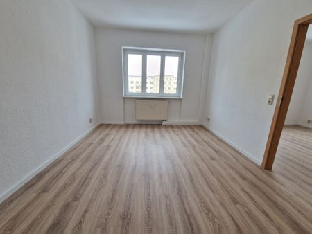 Für Sie frisch renoviert - top Wohnung mit Balkon! - Foto 4