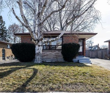 For Lease - 611 Athol Street, Oshawa, Ontario - Photo 6