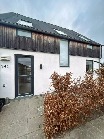 Moderne rækkehus med skøn have i Aalborg SV - Photo 3