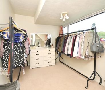 3 bedroom chalet to rent - Photo 3