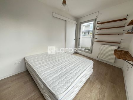 Apartment - Photo 2