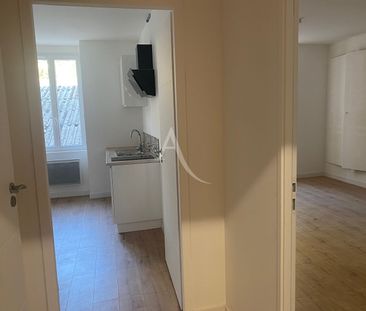 Location Appartement 1 pièce 36m² - Photo 5