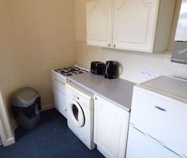 First Floor Flat, Victoria Street, Hartshill, Stoke-on-trent, ST4 - Photo 1