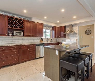 For Lease - 115 Antigua Road, Mississauga, Ontario - Photo 2