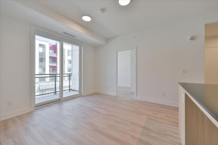 For Lease - 3250 Carding Mill Trail Unit# 324, Oakville, Ontario - Photo 2