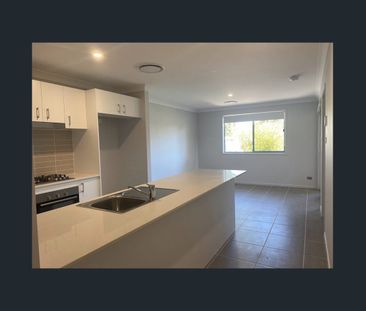 🏡 "Charming 2-Bedroom Rental in Desirable Greta Neighborhood - Book... - Photo 4