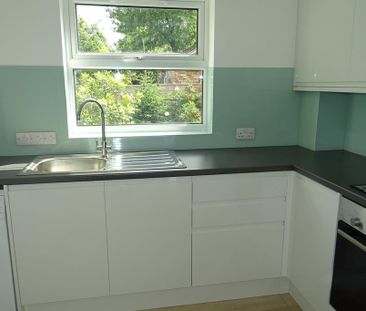 1 bedroom maisonette to rent - Photo 2