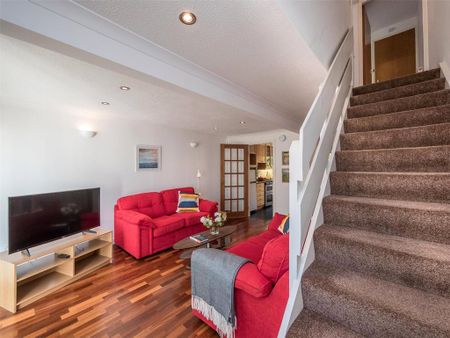 2 bedroom terraced house to rent - Photo 2