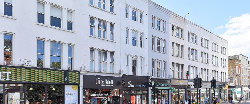 1 bedroom flat to rent - Photo 1