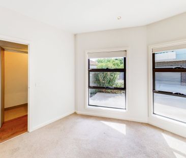 1/38 Lawson Street, Essendon - Photo 5