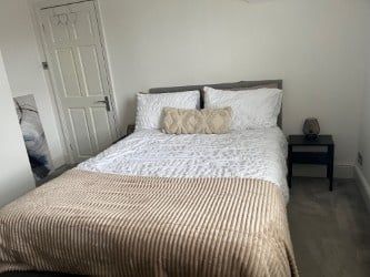 Room in a Shared Flat, Rectory Grove, CR0 - Photo 3