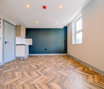 Studio Flat, Danesdale Road, E9 - Photo 2