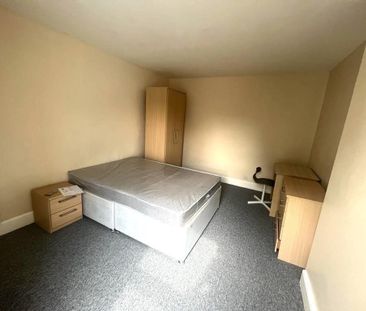 4 bedroom house to rent - Photo 3