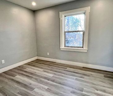 For Lease - 16 Nassau Street Unit# 2, Oshawa, Ontario - Photo 3