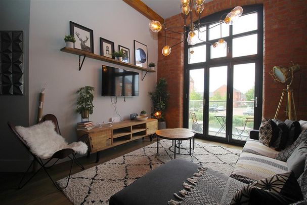 2 bedroom flat to rent - Photo 1