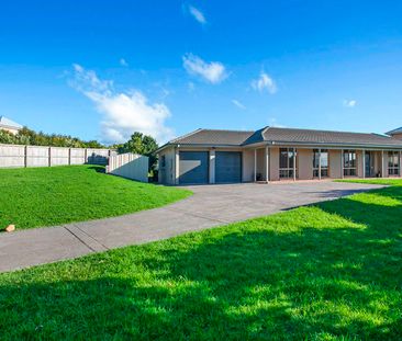 Perfect Family Home - Photo 3