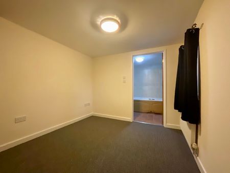 3 bedroom Barn Conversion to let - Photo 5