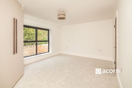 Boveney Road, London, SE23 - Photo 3