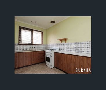 Unit in Convenient Location - Photo 1