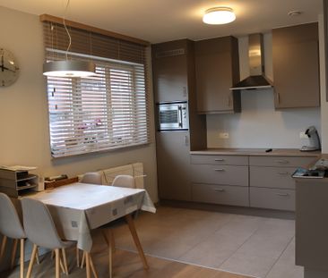 Serskamp - Gelijkvloers appartement met autostaanplaats - Photo 2