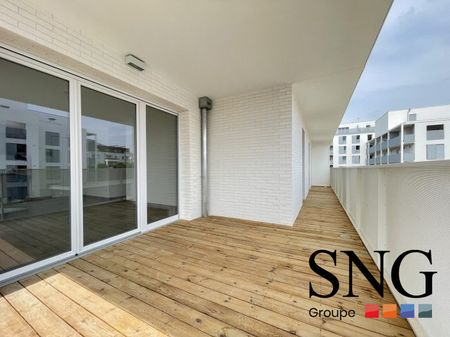 T3 AVEC LOGGIA ET PARKING - Photo 3