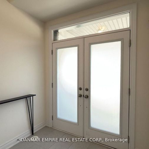 For Lease - 6 Hiawatha Court, Vaughan, Ontario - Photo 1