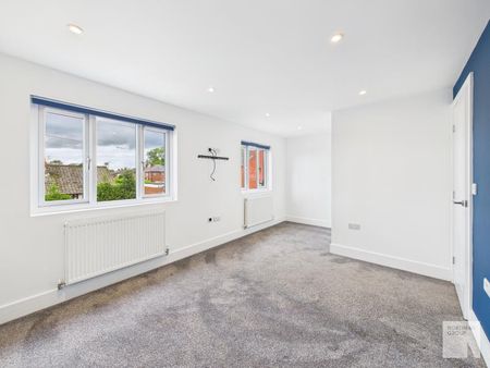 4 bedroom detached bungalow to rent - Photo 4