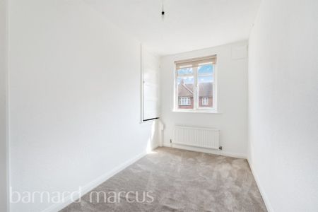 Errol Gardens - Photo 5