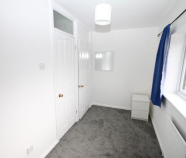 2 bedroom semi-detached house to rent - Photo 4