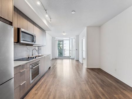 For Lease - 36 Forest Manor Road Unit# 725, Toronto, Ontario - Photo 2