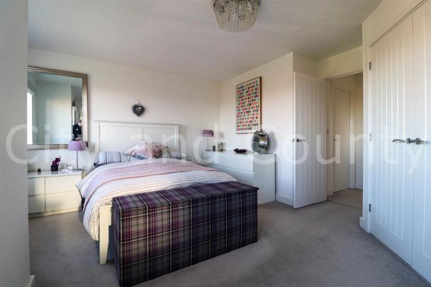 Elm Close, Crowland, Peterborough, PE6 0FJ - Photo 1