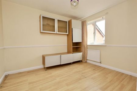 High Meadows, Burnfoot Way, Newcastle Upon Tyne - Photo 2
