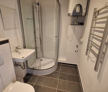 tolle 4 Raumwohnung mit Balkon neu für Sie saniert - Photo 3