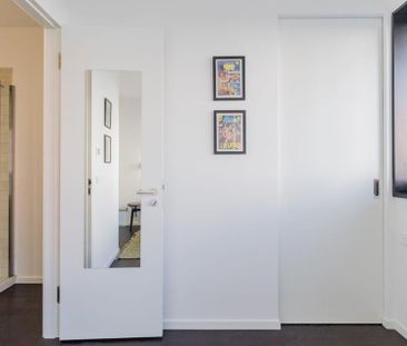 Möbliertes Apartment direkt an der Spree – inkl. Community Dachte - Photo 2