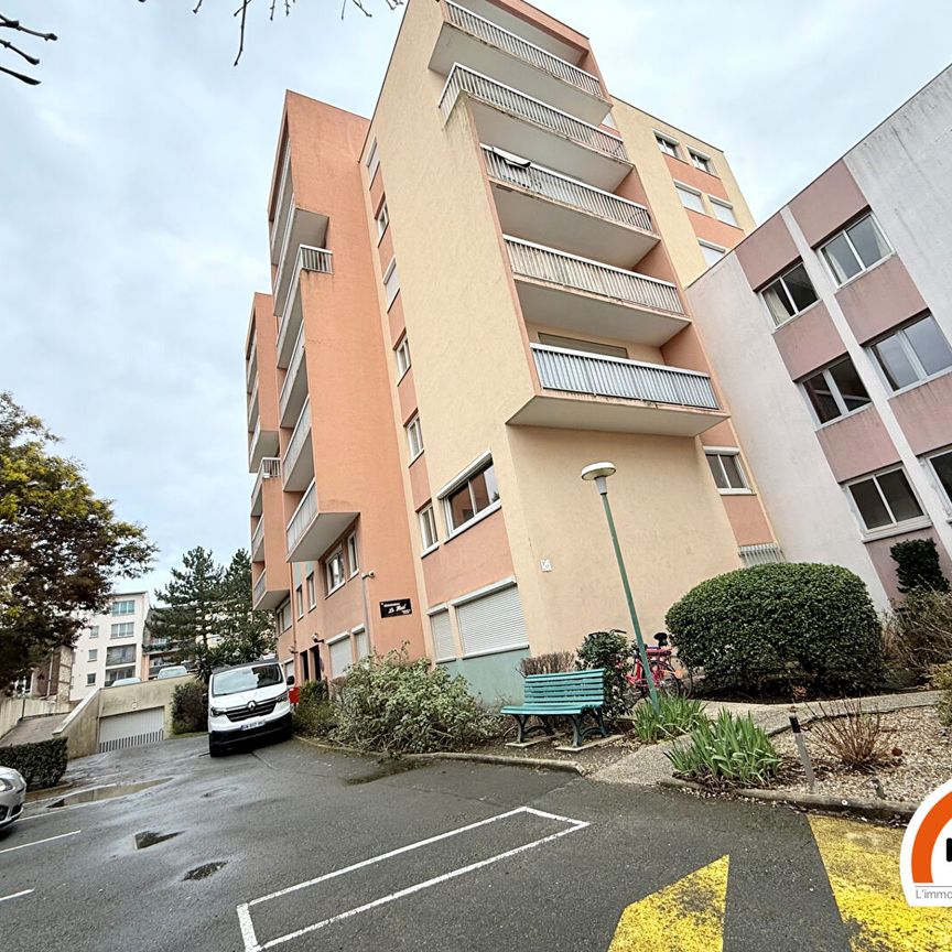 Location Appartement 1 pièce 27m² - Photo 2