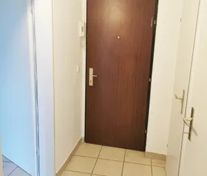 83m², sonnige 4 Zimmer Wohnung, unbefristet - Foto 2